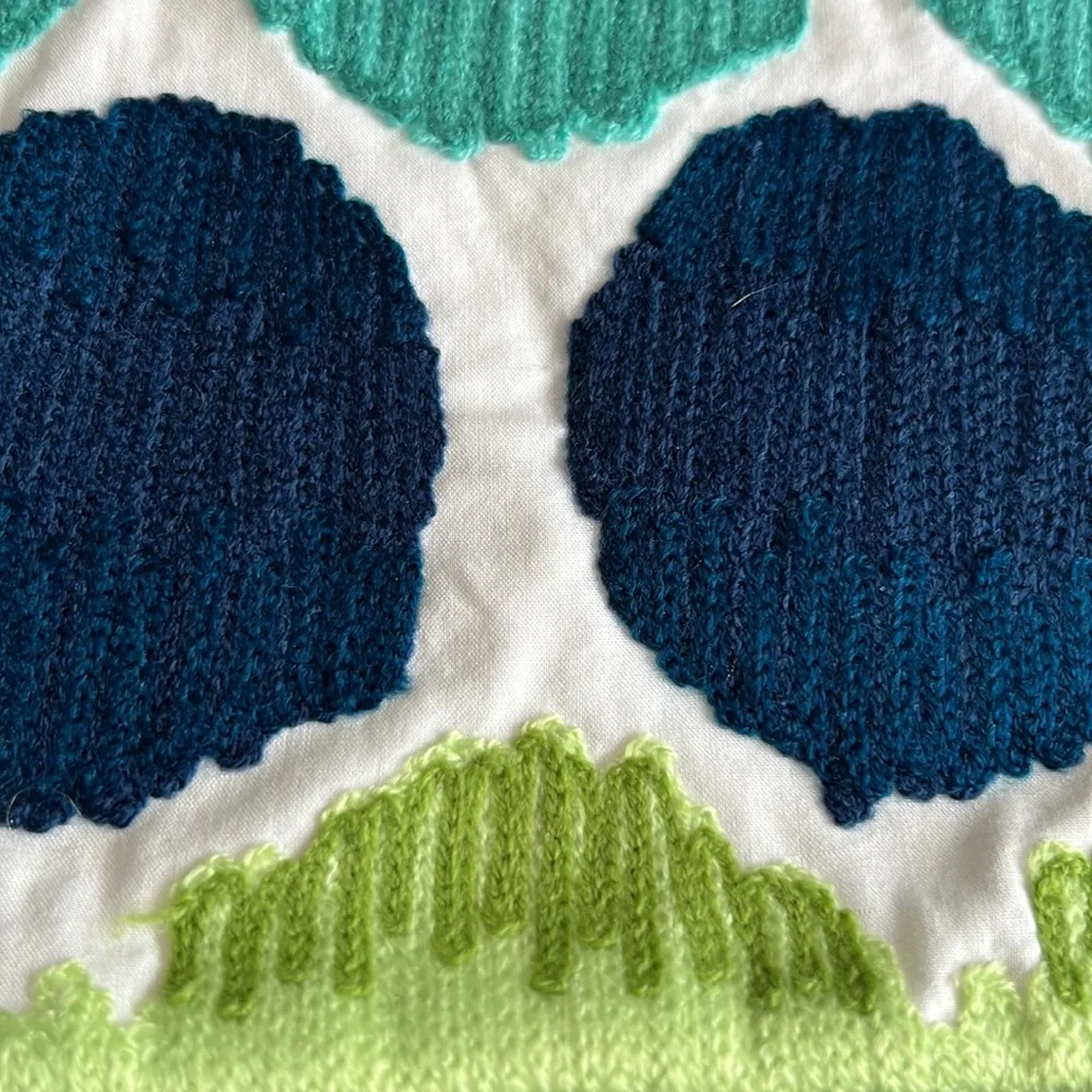 Gorgeous cushion cover modern design blue teal and green colors New no tag
